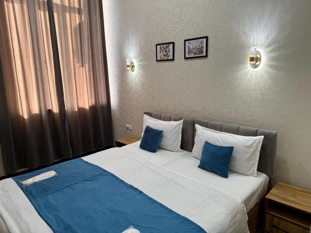 Resident Hotel Tashkent Exterior photo